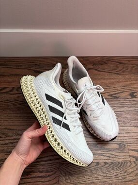 Adidas Men’s 4DFWD 2 Running Shoes, White/Black